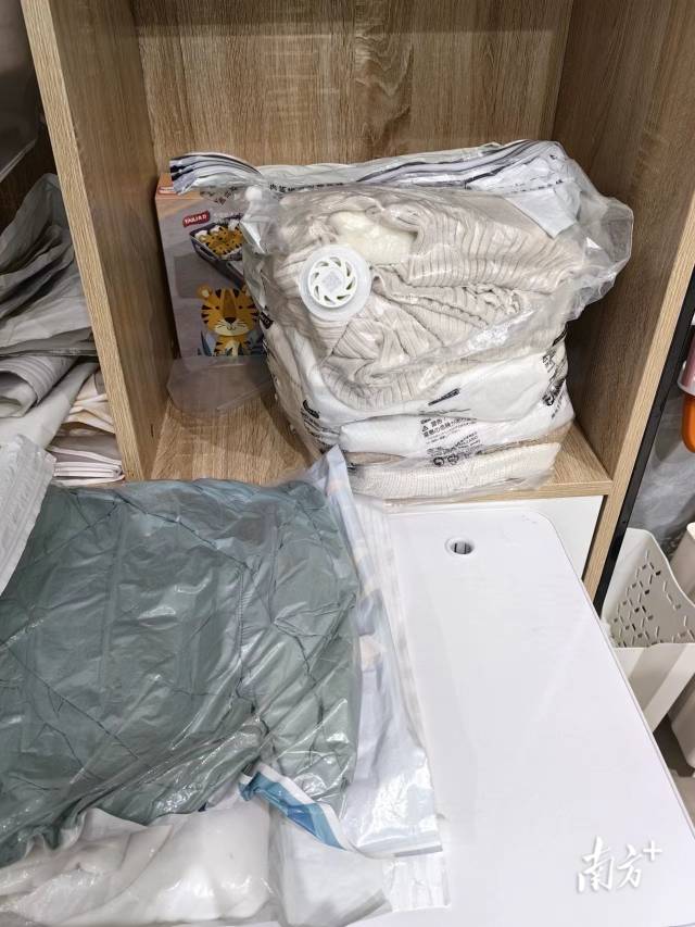 1765101045898680486.jpg 2.jpg